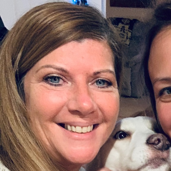 Meet your Posher, Stacey - Picture 1 of 1